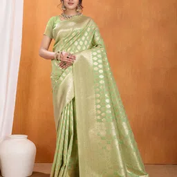 NIWAA Woven Design Zari Silk Blend Banarasi Saree image 2