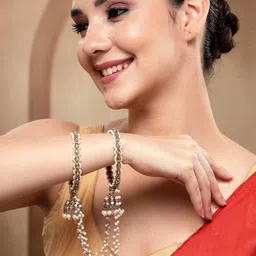 KARATCART Set Of 2 Gold-Plated Stone-Studded & Beaded Jhumka Bangles image 4