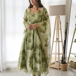 Fusionic Printed Flared Ethnic Maxi Gown Dresses With Dupatta-picture-34