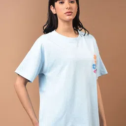 Crimsoune Club Women Printed Oversized Applique T-shirt-image-57