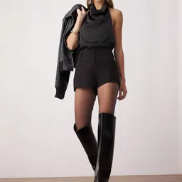 Trendyol Women Mid-Rise Slip-On Hot Pants Shorts-image-10