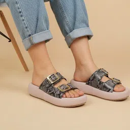 Gulmeren Printed Flatform Sandals with Buckles image 2