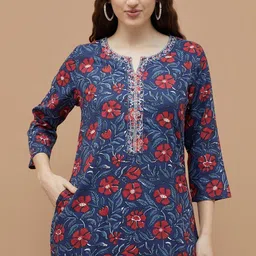 Melange by Lifestyle Women Printed Keyhole Neck Flared Sleeves Mirror Work Anarkali Kurta image 5