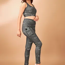 POOJARAN SAREE Printed Round Neck Tracksuits image 4