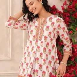 Jaipur Morni Women Floral Printed V-Neck Pure Cotton Pleated Kurti-picture-25