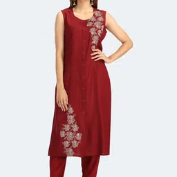 COTTON CULTURE Women Floral Embroidered Regular Thread Work Kurta with Trousers-image-26