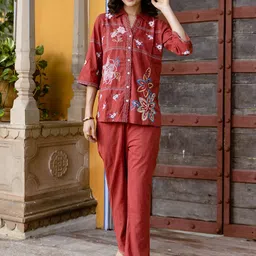 Aadews Embroidered Shirt Collar Shirt With Trousers Co-Ords-picture-17