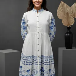 ZUMMER Floral Embroidered Mandarin Collar Fit & Flare Dress-image-0