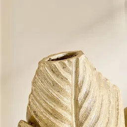 Home Centre Oro Leaf Polyresin Vase image 5