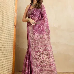 SHANVIKA Paisley Printed Pure Cotton Saree image 5