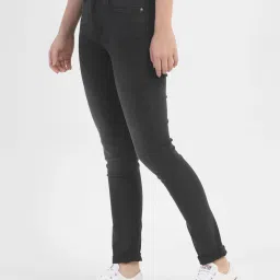 levi's Women's 721 Black Skinny Fit High Rise Jeans image 4
