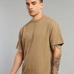 Beyoung Men T-shirt image 4