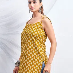 Kaftanize Yellow Floral Printed Pure Cotton & Tie-Knot Shoulder Short Kurti image 5
