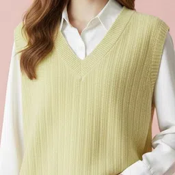 DressBerry Women Woollen Pullover image 3