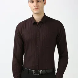 Peter England Casuals Men Spread Collar Vertical Striped Cotton Slim Fit Casual Shirt-image-82