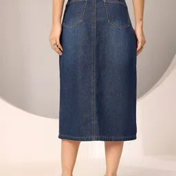DOLCE CRUDO A-Line High-Rise Clean-Look Non-Stretchable Denim Midi Skirt image 2