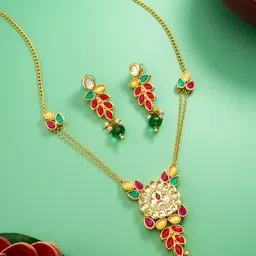 aadita Gold-Plated Kundan-Studded & Beaded Necklace & Earrings-picture-14