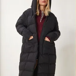 Happiness istanbul Hooded Long Sleeves Puffer Jacket image 2