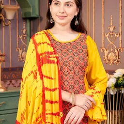 Muhuratam Girls Ethnic Wear Yellow Colour Damask Print Rayon Kurti-picture-12