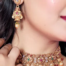 THE NAKHRA STORE Gold Plated Stones Studded & Beaded Traditional Jewellery Set image 3