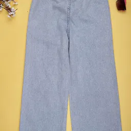 V-Mart Girls Regular Fit Mid-Rise Light Fade Jeans image 2