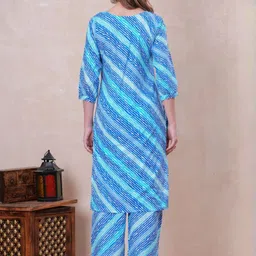 KALINI Leheriya Printed Gotta Patti Pure Cotton Straight Kurta With Palazzos image 5