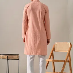 KUNDALI KAKSHAY Men Ethnic Motifs Embroidered Thread Work Kurta image 5