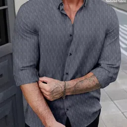 Deelmo Men Graphic Printed Mandarin Collar Cotton Casual Shirt image 5