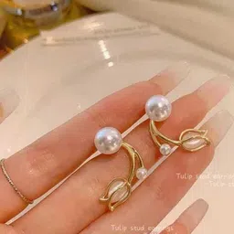 HOUSEOFTRENDZZ Contemporary Hoop Earrings image 2