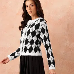 all about you Women Argyle Acrylic Cardigan image 3