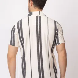 ARIIX Men Opaque Colourblocked Casual Shirt image 4