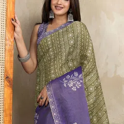 DIVASTRI Women Floral Zari Art Silk Block Print Saree image 2