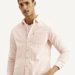 Levis Men Slim Fit Solid Spread Collar Cotton Casual Shirt-image-38