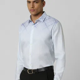 Van Heusen Men Slim Fit Opaque Checked Casual Shirt image 3