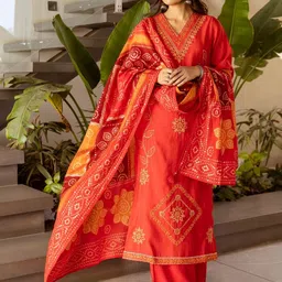 HERE&NOW Floral Embroidered Regular Thread Work Kurta With Palazzos & Dupatta image 4