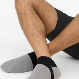 SAZARA Men Pack Of 5 Ankle Length Socks image 4