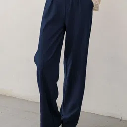 Chemistry Women Relaxed Straight Leg Straight Fit High-Rise Pleated Trousers-image-37