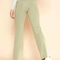 COLOR CAPITAL Pack Of 2 Flared-Fit Ankle-Length Gym Tights image 5