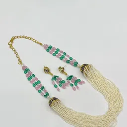 VANSHIKA JEWELS Gold Plated Beaded Jewellery Set image 2