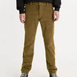 levi's Men's Brown Slim Fit Chinos image 2