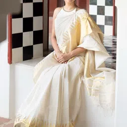 CANIZZARO Woven Design Zari Silk Blend Banarasi Saree image 4