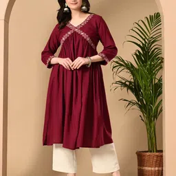 ftDiva Women V-Neck Pleated A-Line Thread Work Kurta-picture-18