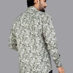 ISUEL FAB Men Printed Slim Fit Shirt image 3