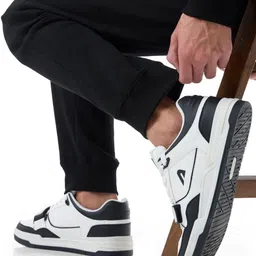 BOLDFIT Men Regular Fit Mid Rise Joggers image 4