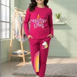 KUCHIPOO Girls Printed T-shirt-image-41