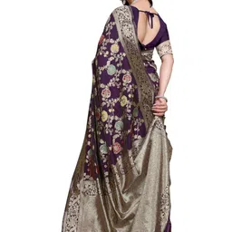 KANOODA Woven Design Zari Silk Blend Handloom Saree image 4