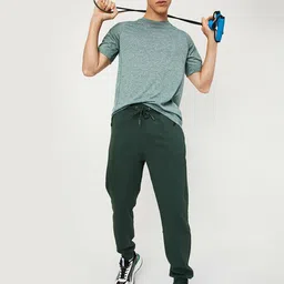 max Men Mid Rise Joggers image 4