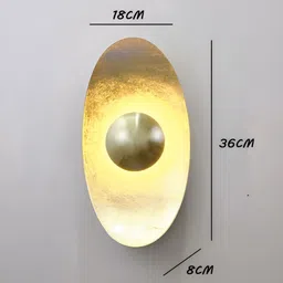 Mufasa Gold-Toned Aluminium Wall Lamp image 3