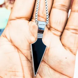 P. R. PRINTS Geometric Pendants with Chains image 3