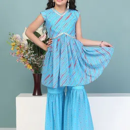 Sangria Girls Leheriya Printed Empire V-Neck Georgette Anarkali Kurti With Sharara-picture-41